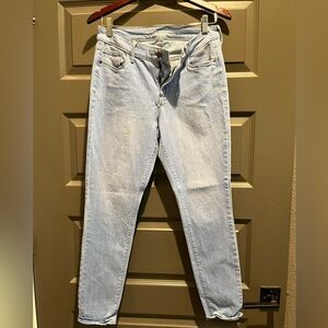 Chic Light Blue Skinny Jeans for Women